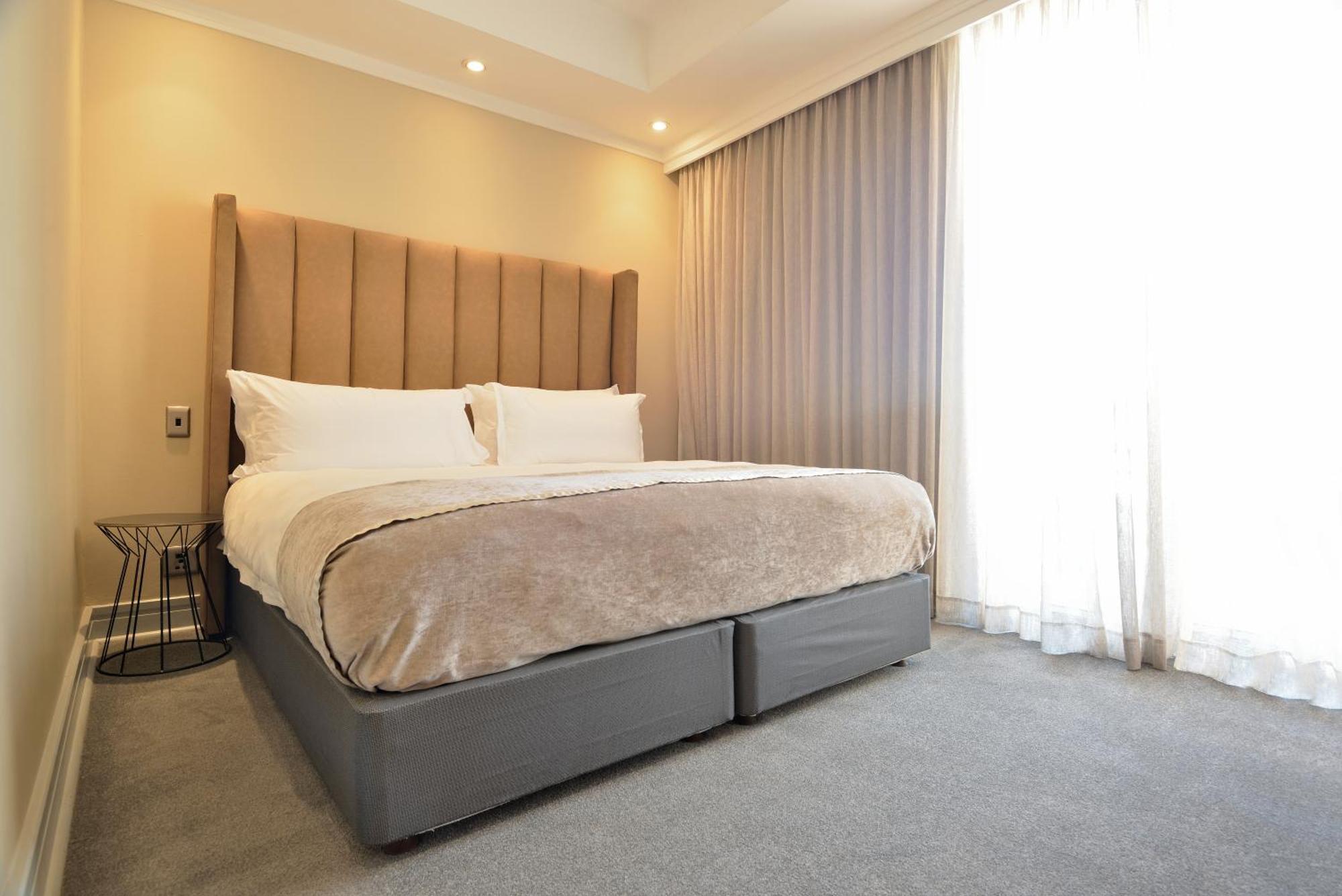 Raphael Suites Johannesburg Exterior photo